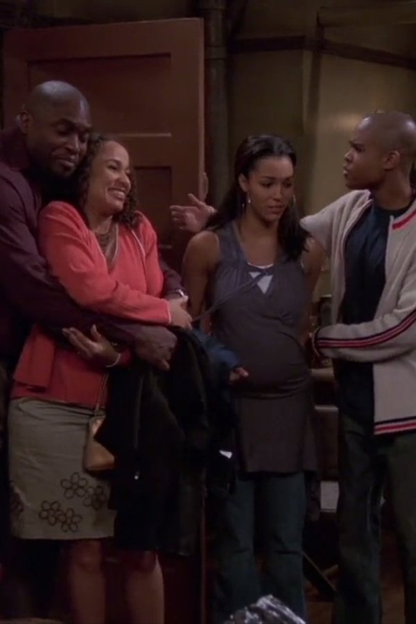 Tutto in famiglia – S04E14 – Episodio 14