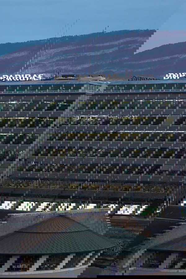 BNP Paribas, dans les eaux troubles de la plus grande banque européenne poster