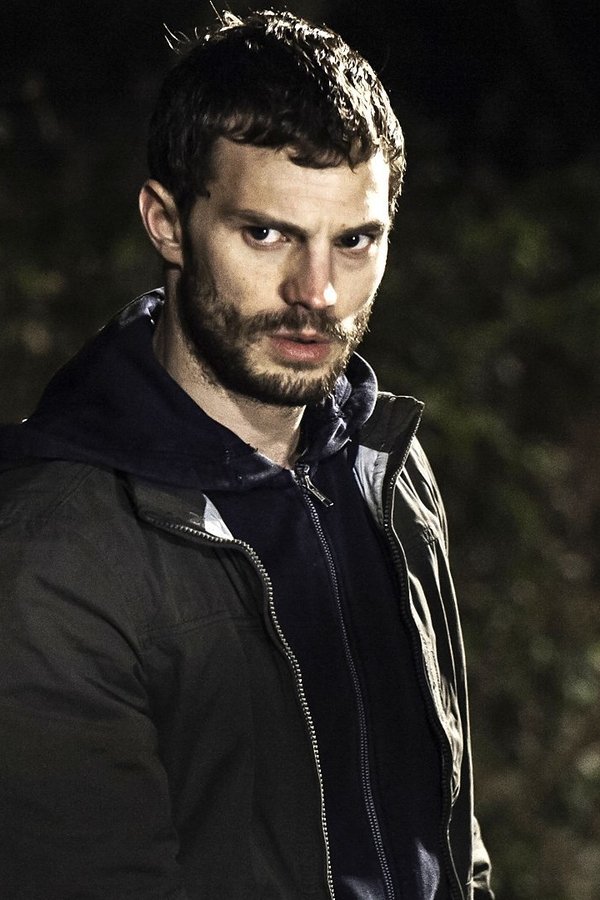 The Fall: Caccia Al Serial Killer – S02E01 – Questi scomodi travestimenti