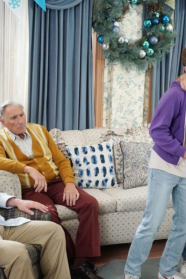 I Goldbergs – S08E07 – Hanukkah sui mari