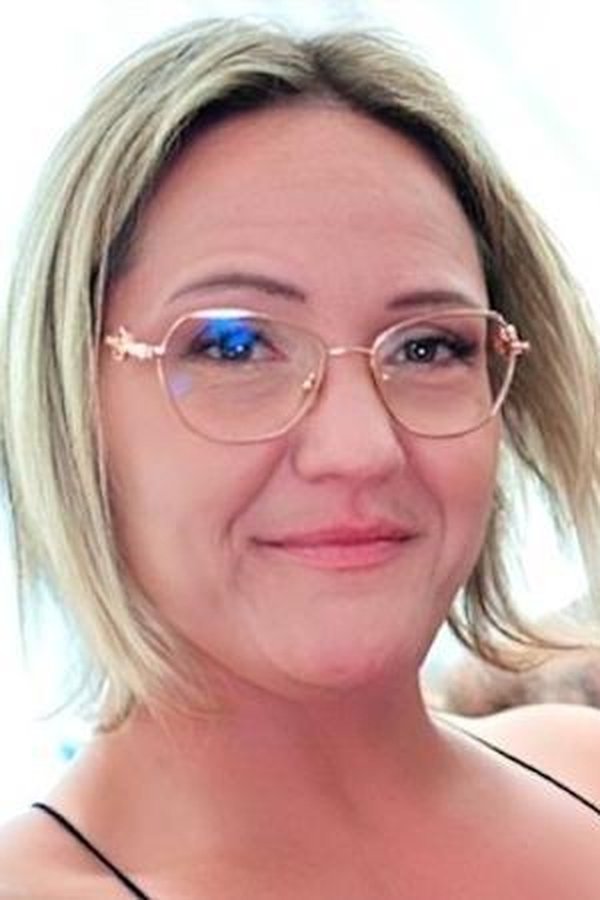 Nadya Candy
