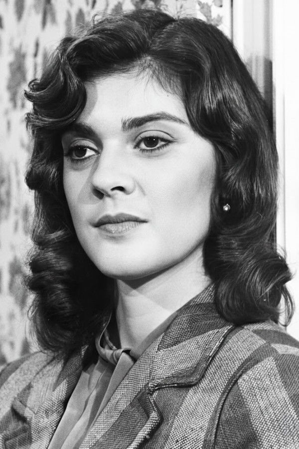 Mônica Torres's headshot