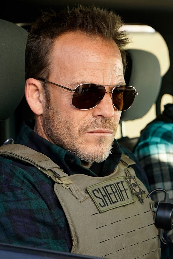 Deputy – S01E10 – Episodio 10
