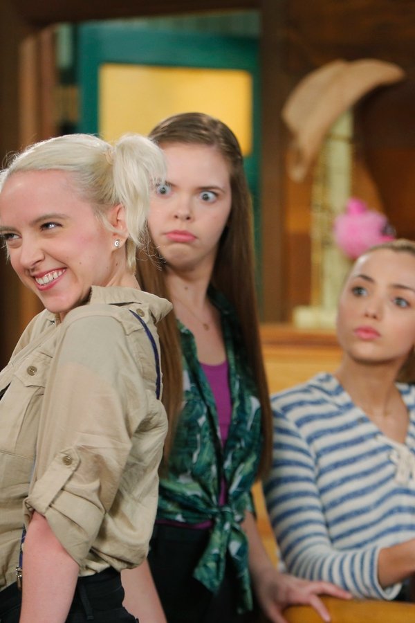 Summer Camp – S01E04 – Episodio 4