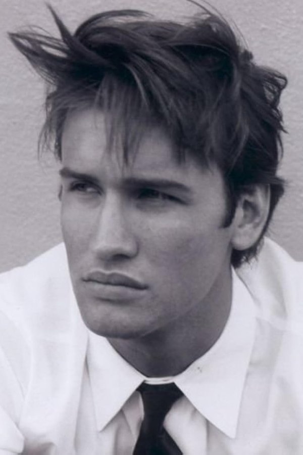 Gregory J. Lucas's headshot