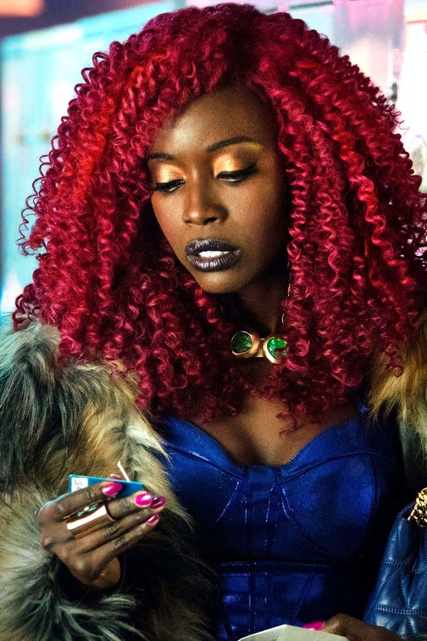 Titans – S01E03 – Origini