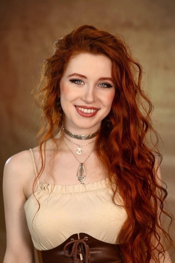 Patty Gurdy's headshot