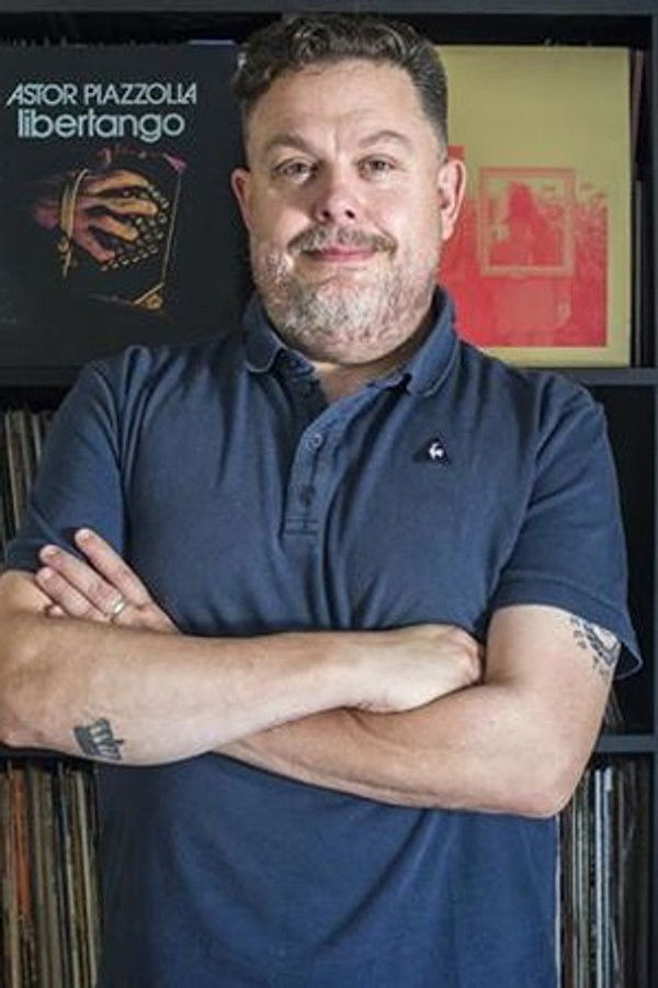 Miqui Puig's headshot