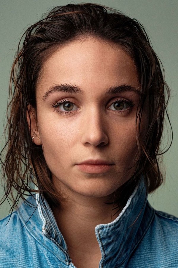 Cosima Henman's headshot