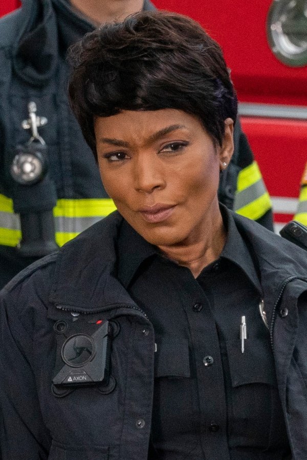 9-1-1 – S03E12 – Episodio 12