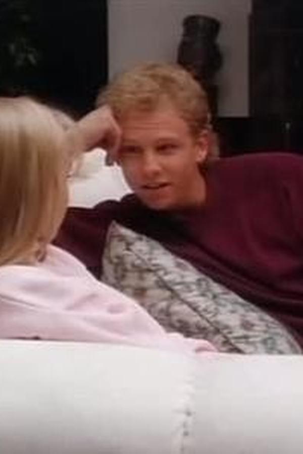Beverly Hills 90210 – S01E15 – Un Fine Settimana a Palm Springs
