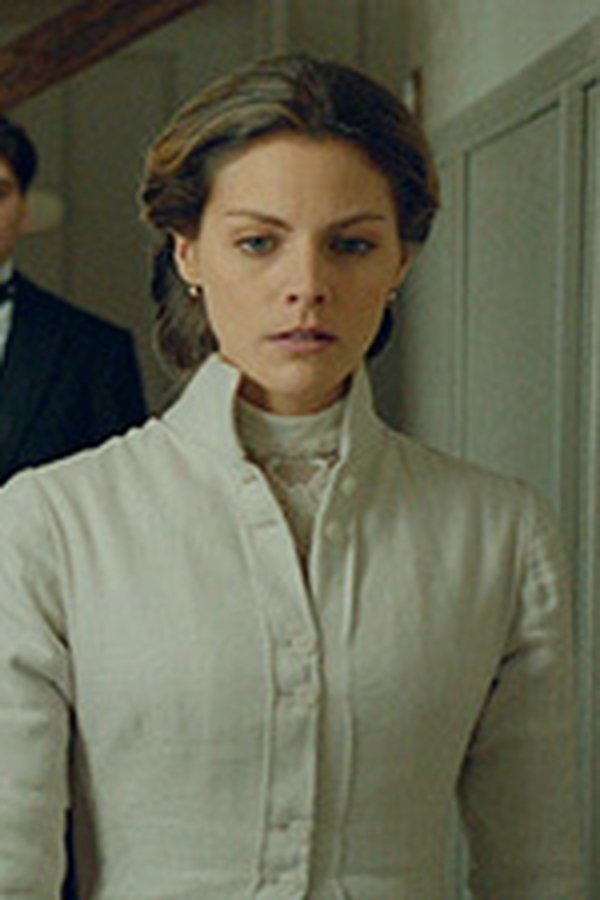 Gran Hotel Intrighi e Passioni – S02E01 – Episodio 1