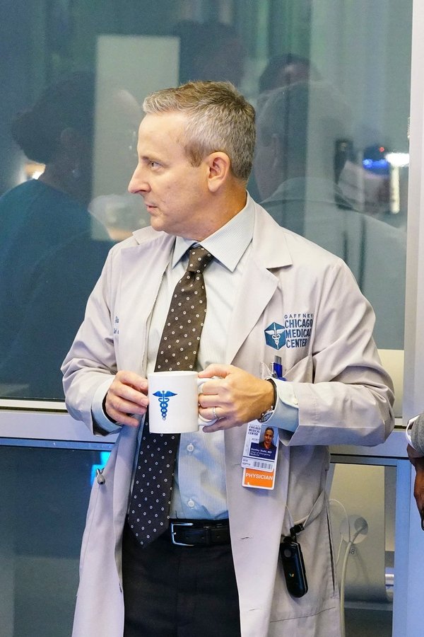 Chicago Med – S03E06 – Legami stretti