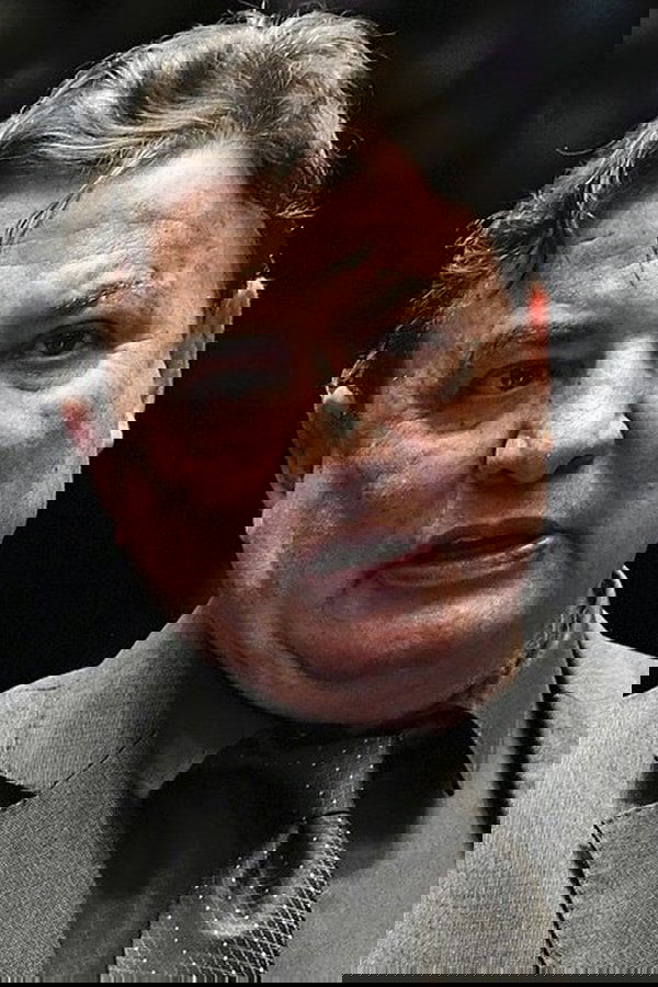 Zezé Perrela