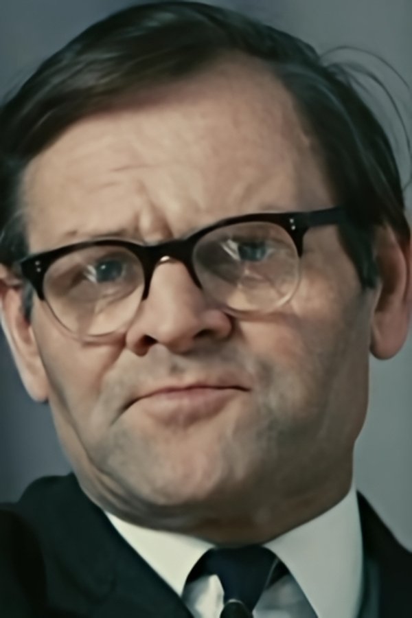 Bob Bowes's headshot