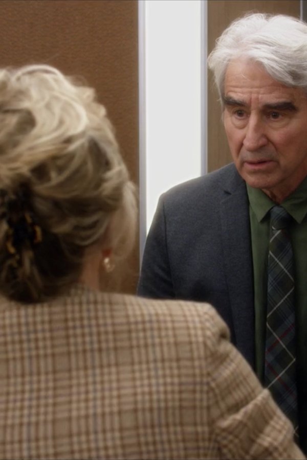 Grace And Frankie – S01E10 – L’ascensore