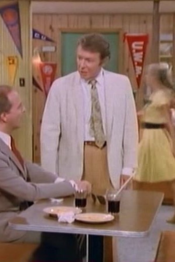 Happy Days – S05E02 – Fonzie, un nuovo James Dean? (2ª parte)
