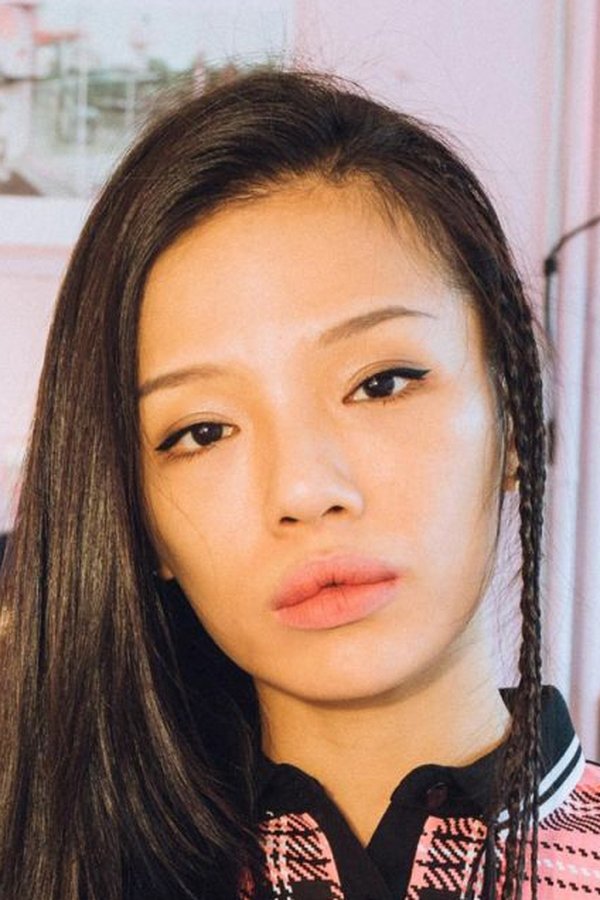 Zheng Qing Yu's headshot