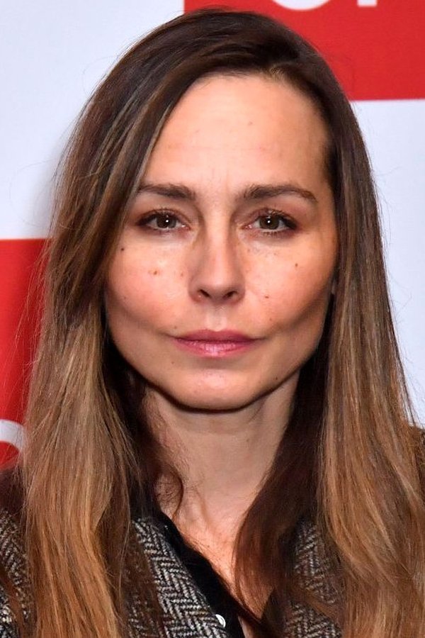 Tara Fitzgerald's headshot