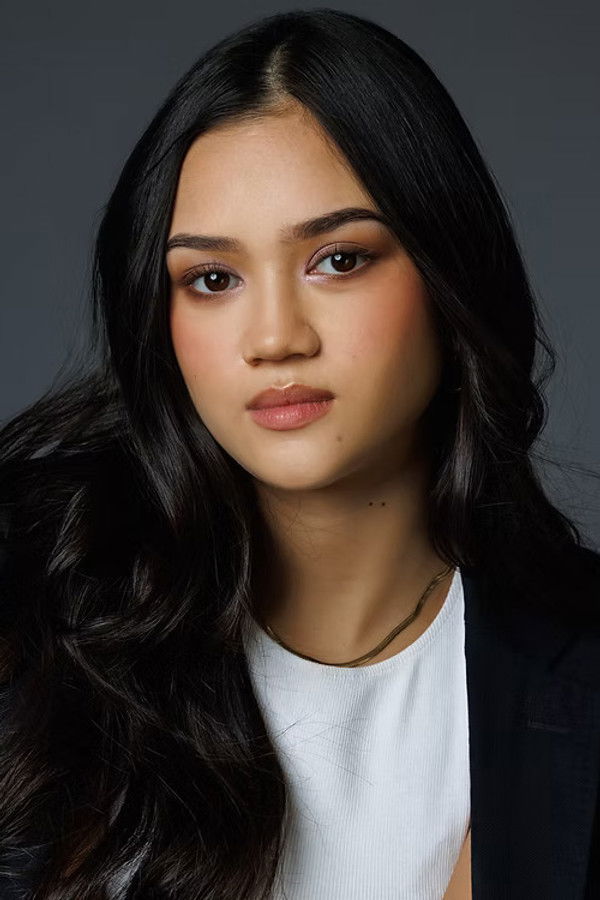 Kyana Pacis's headshot
