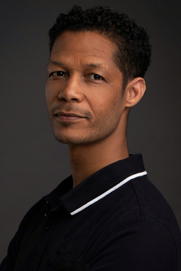 Wayne Van Rooyen's headshot