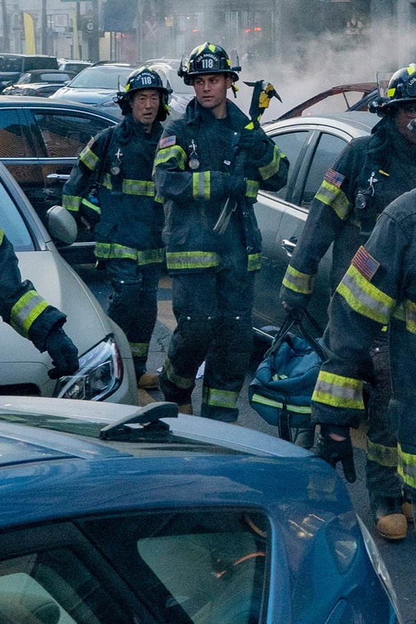 9-1-1 – S05E01 – Panico