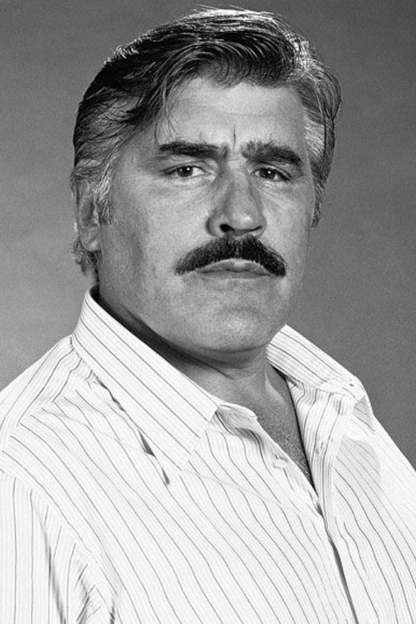 Mario Adorf's headshot