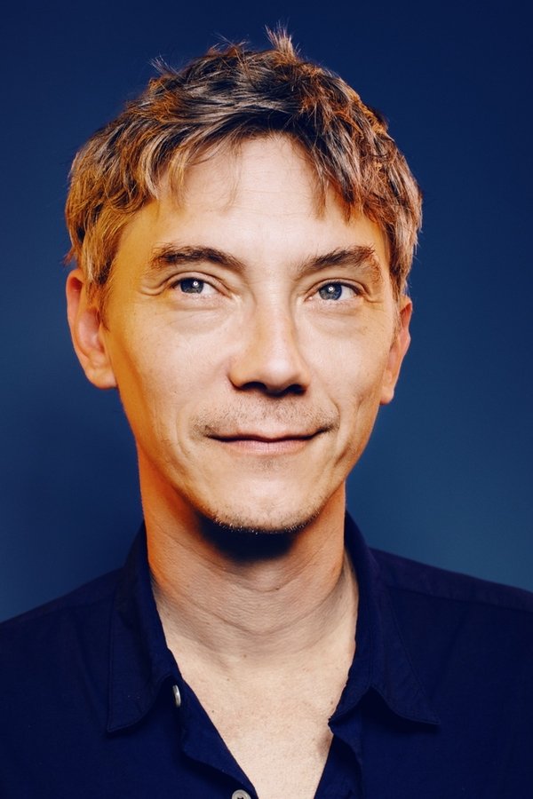 Swann Arlaud's headshot