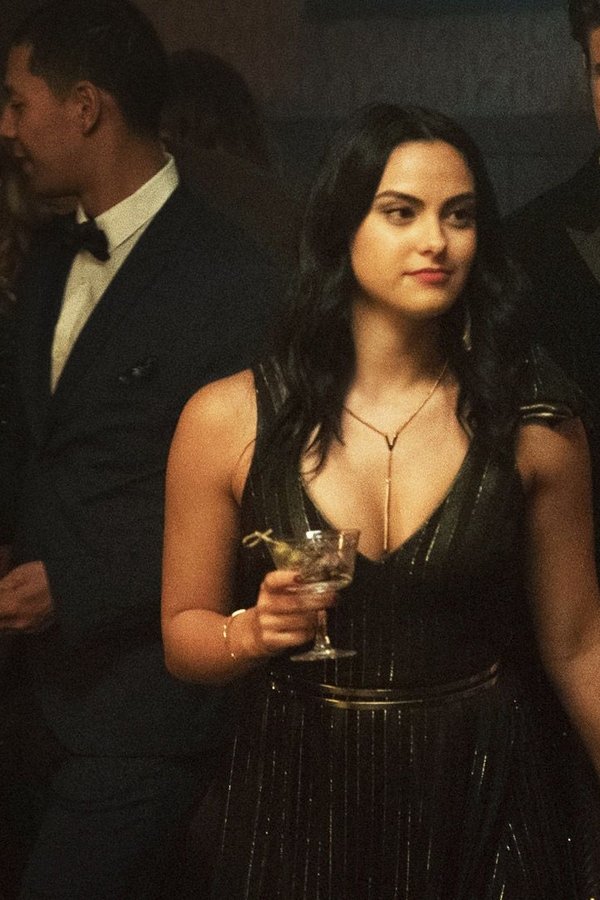 Riverdale – S03E07 – Capitolo quarantadue: “L’uomo in nero”