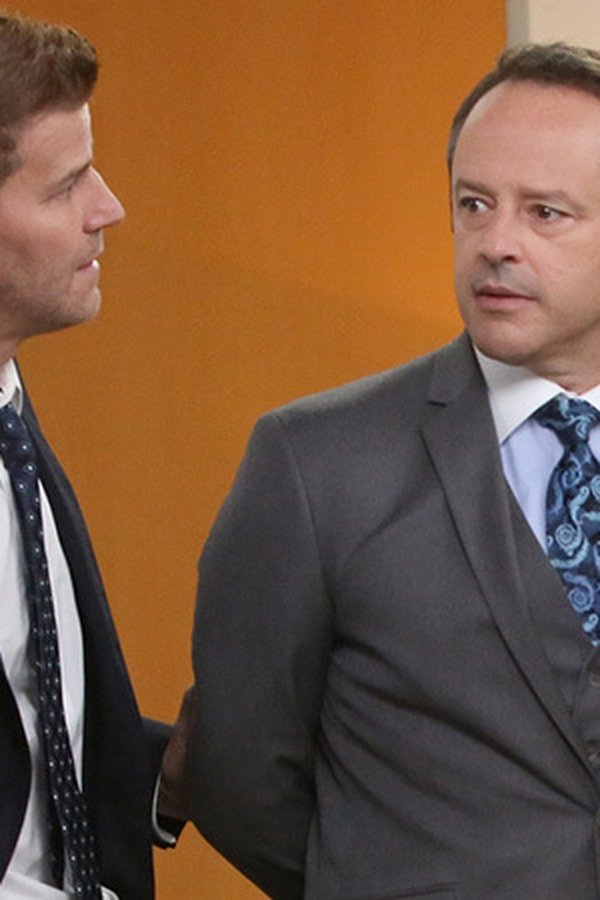 Bones – S10E07 – Orrore al parco giochi