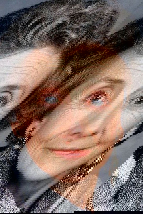 Suzanne Flon