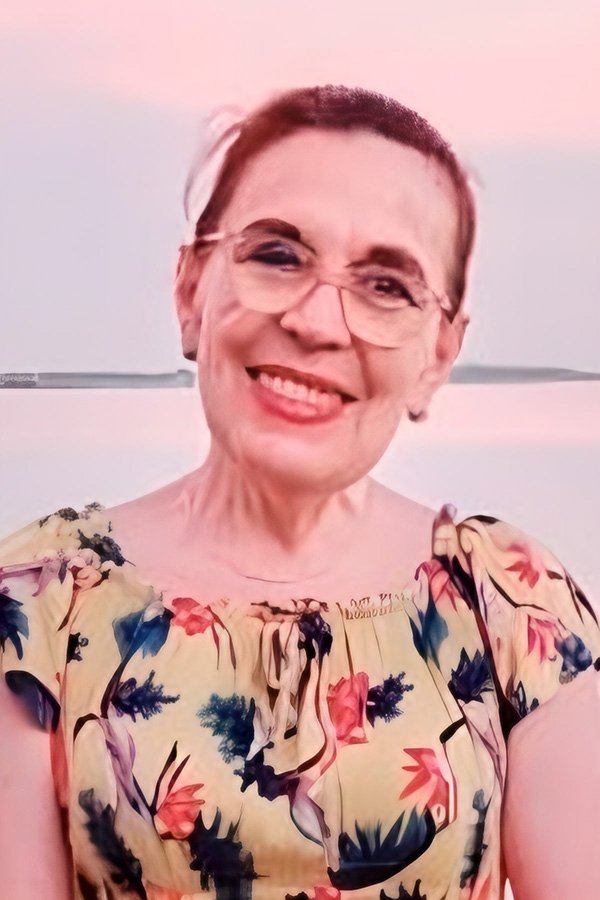 Lourdes Arduz's headshot