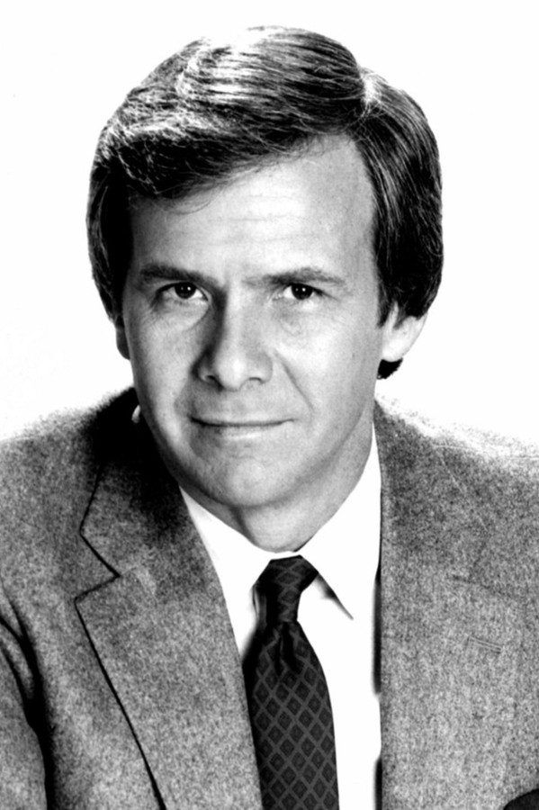 Tom Brokaw's headshot