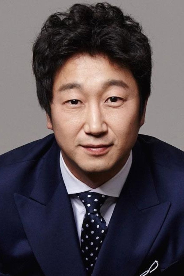 Lim Jeong-woon's headshot