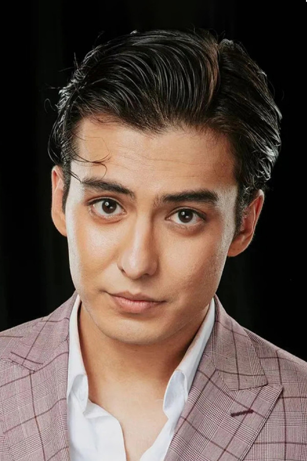 Umutwar Mahmut's headshot