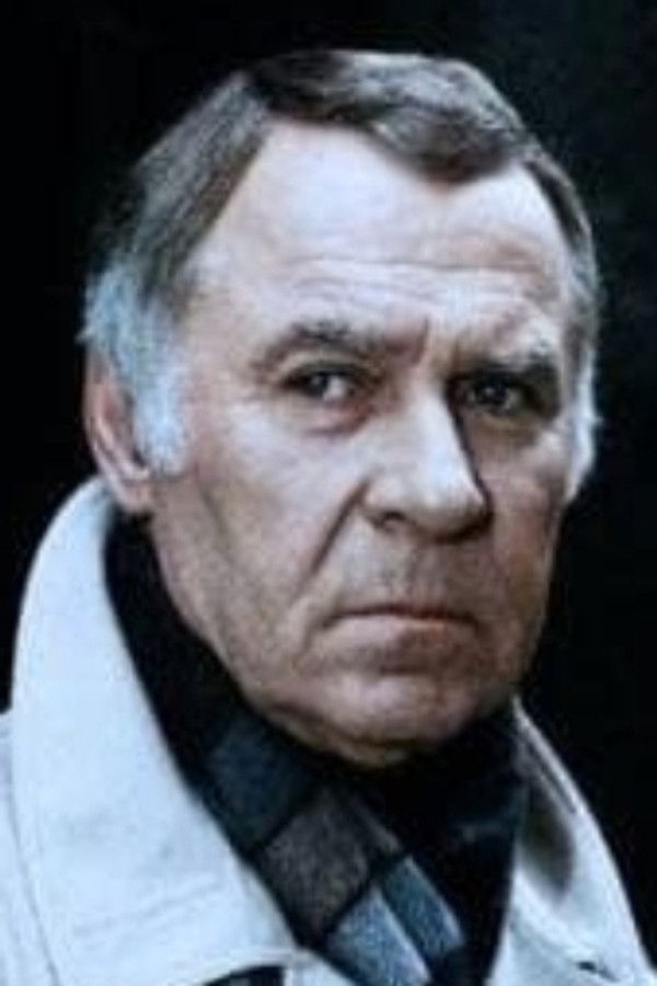 Michael Janisch's headshot