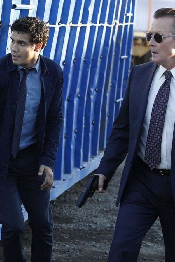 Scorpion – S01E15 – Il gioco delle parti