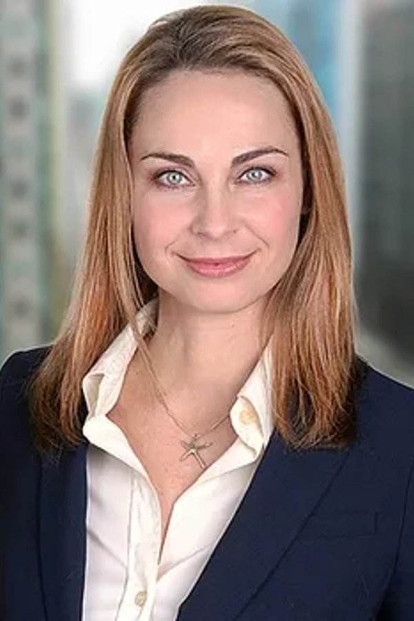 Diana Pavlovská's headshot