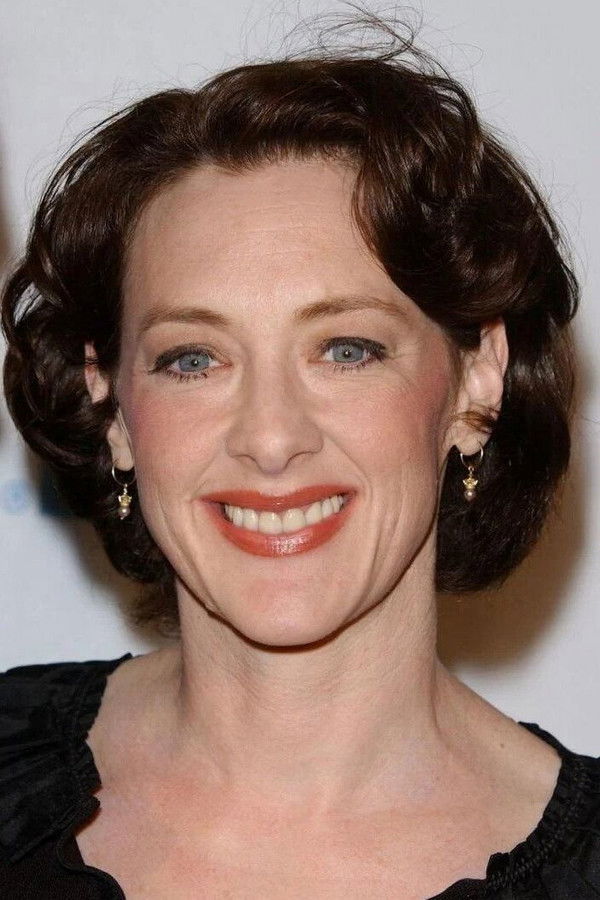 Joan Cusack's headshot