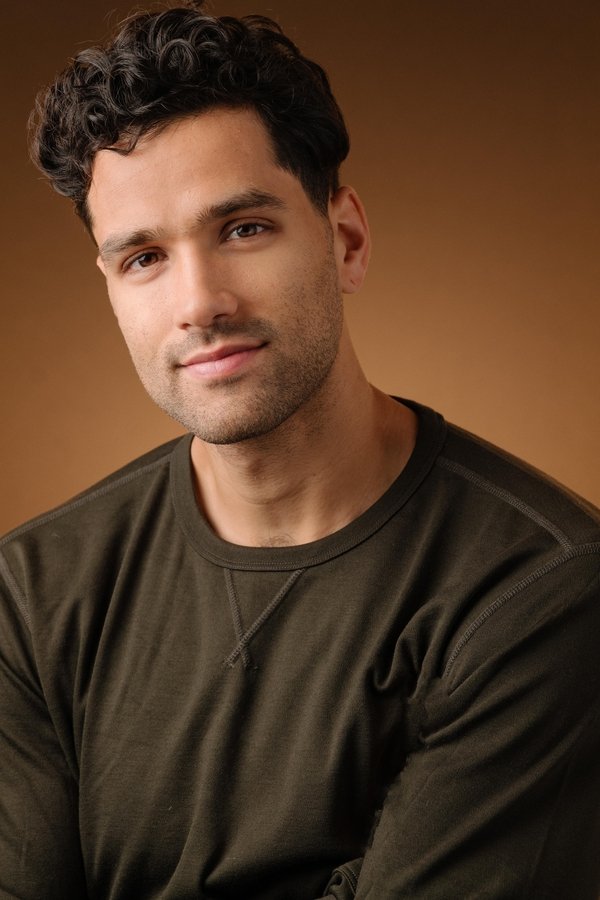 Zach Feiner's headshot