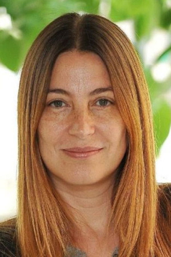 Vahide Perçin's headshot