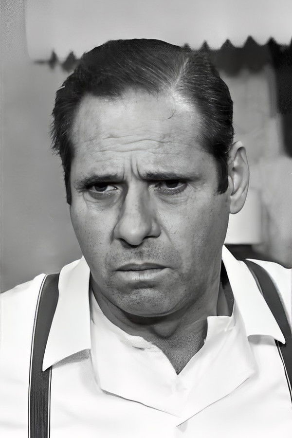 Átila Iório's headshot