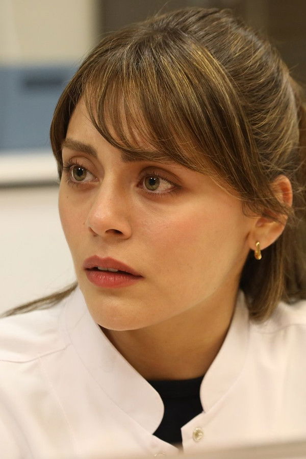 Doktor: Başka Hayatta - Bölüm 1