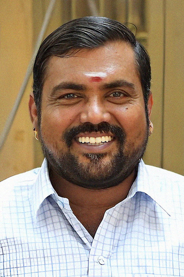 Kaali Venkat's headshot