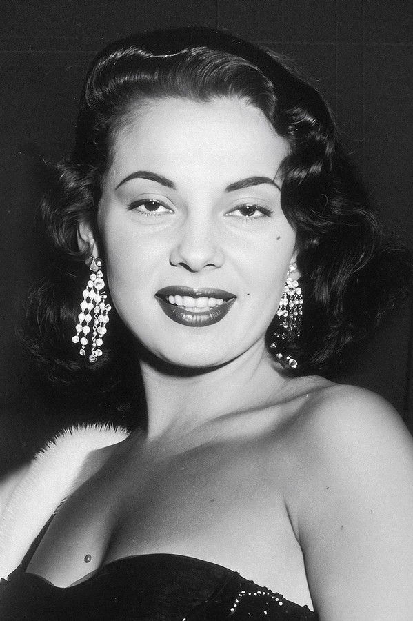 Abbe Lane's headshot