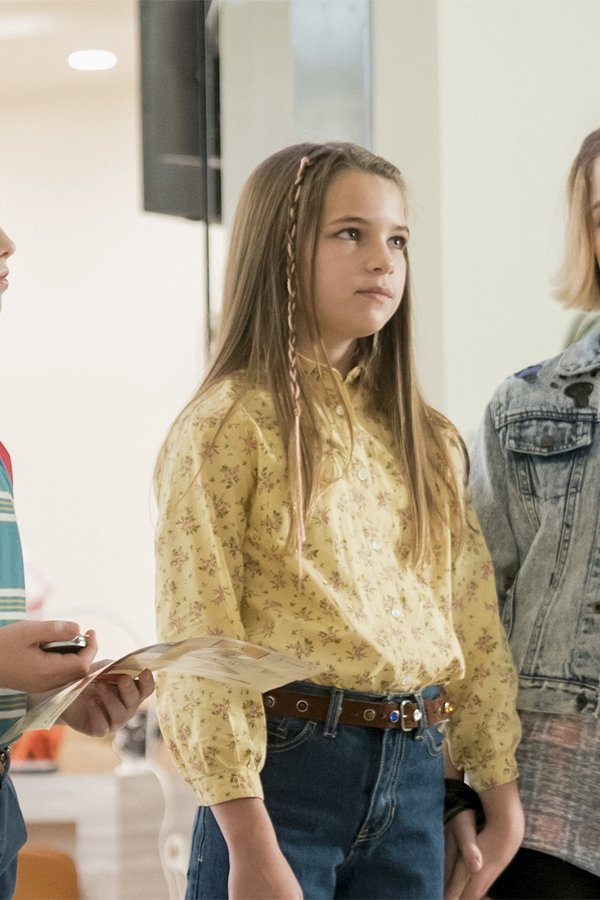 Young Sheldon – S03E12 – Glitter per il corpo e un kit di sicurezza per il centro commerciale