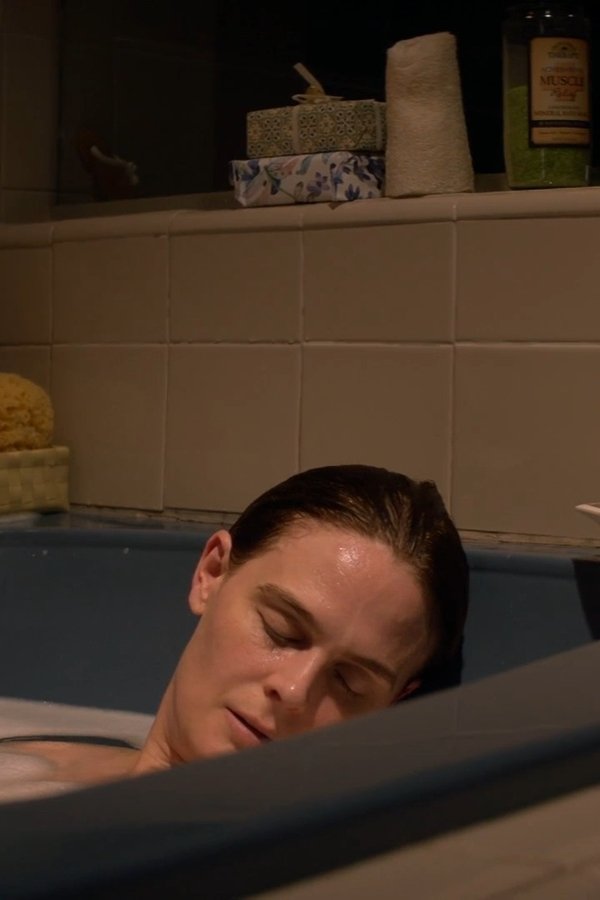 Animal Kingdom – S04E12 – Fantasmi