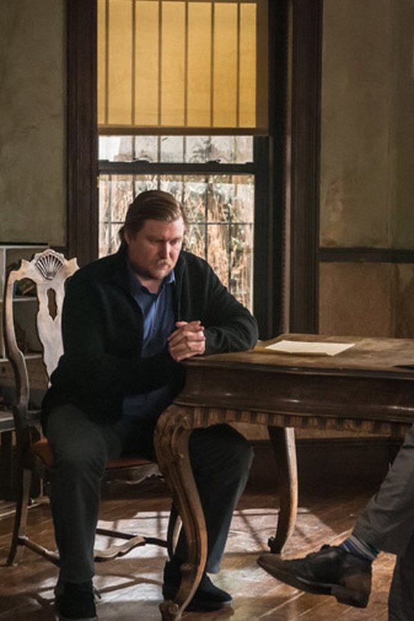 Elementary – S03E04 – Bella
