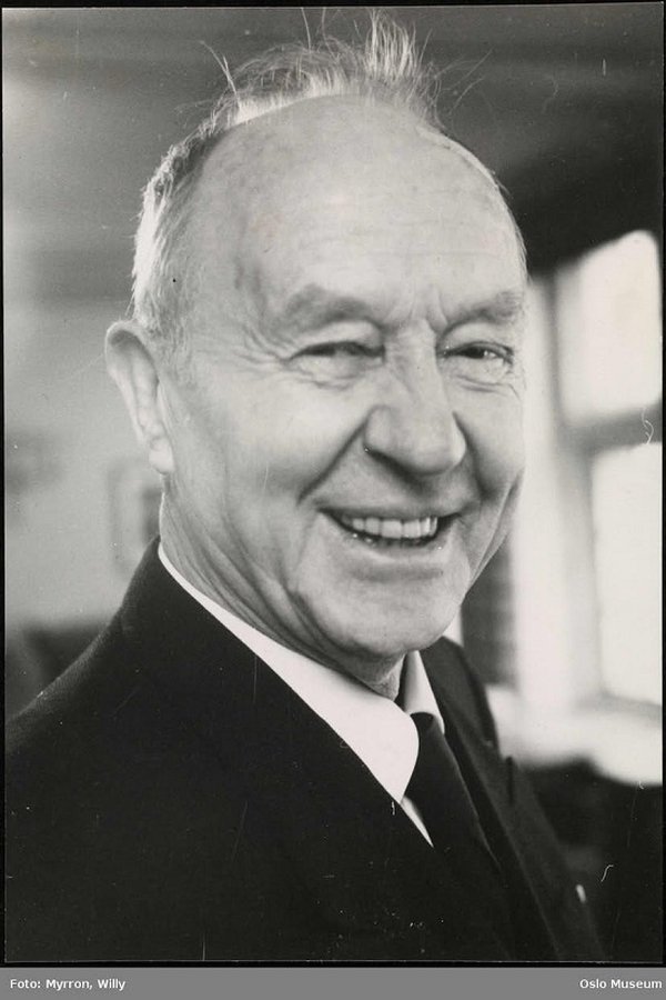 Lars Tvinde's headshot