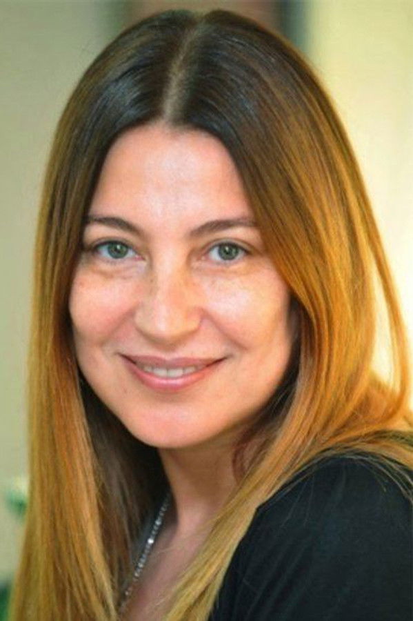 Vahide Perçin's headshot